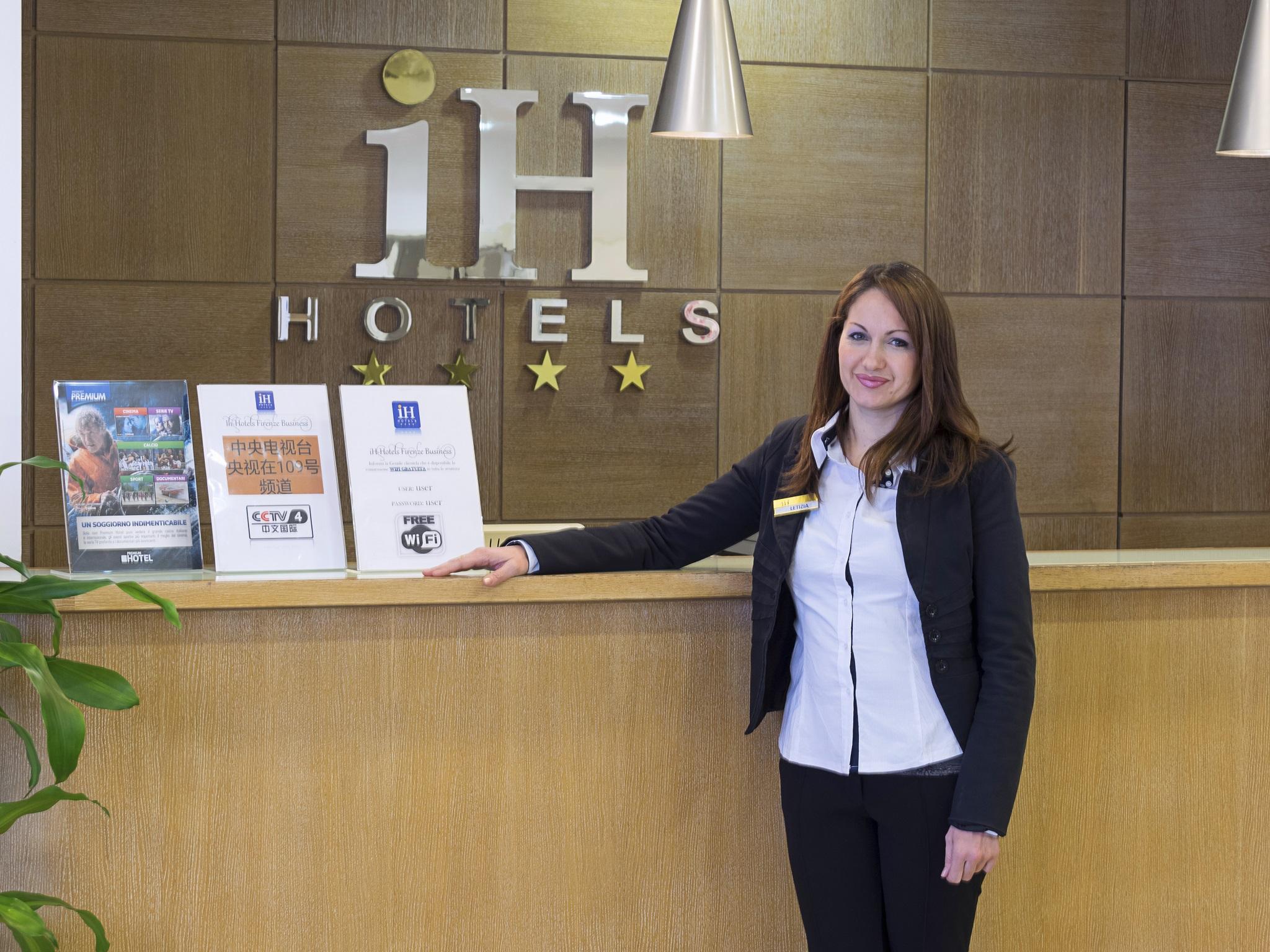 Ih Hotels Firenze Business Scandicci Ngoại thất bức ảnh
